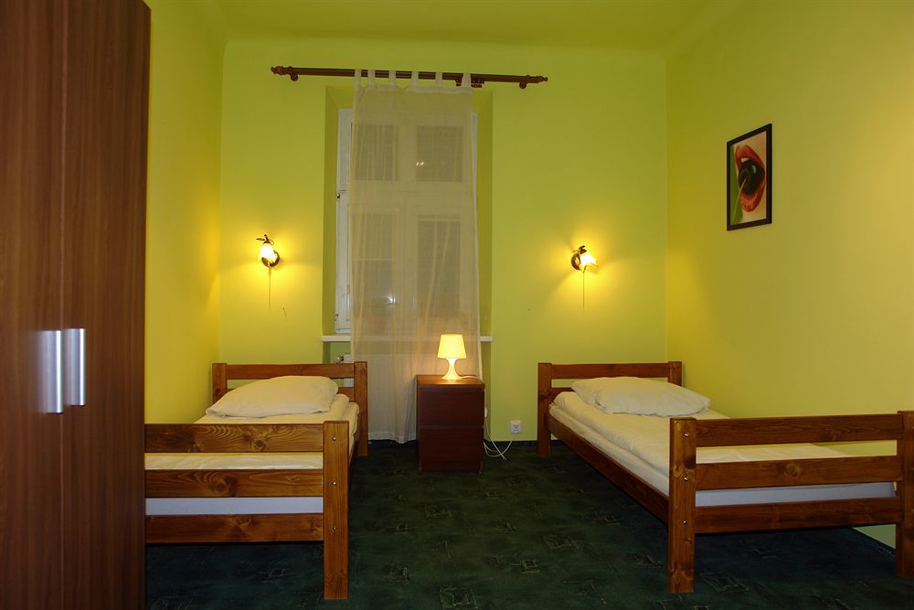 Flower Rooms Краків Екстер'єр фото
