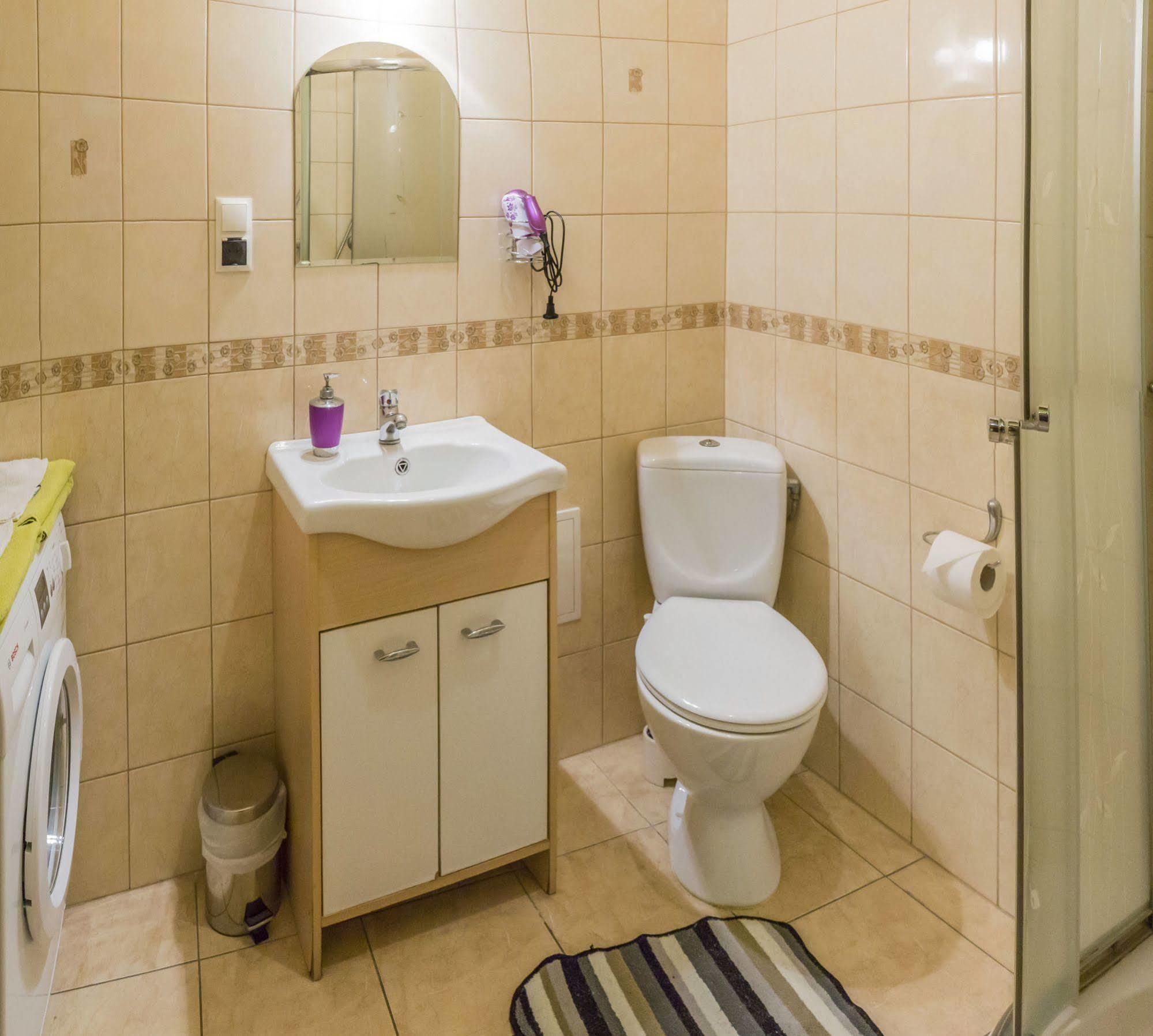 Flower Rooms Краків Екстер'єр фото