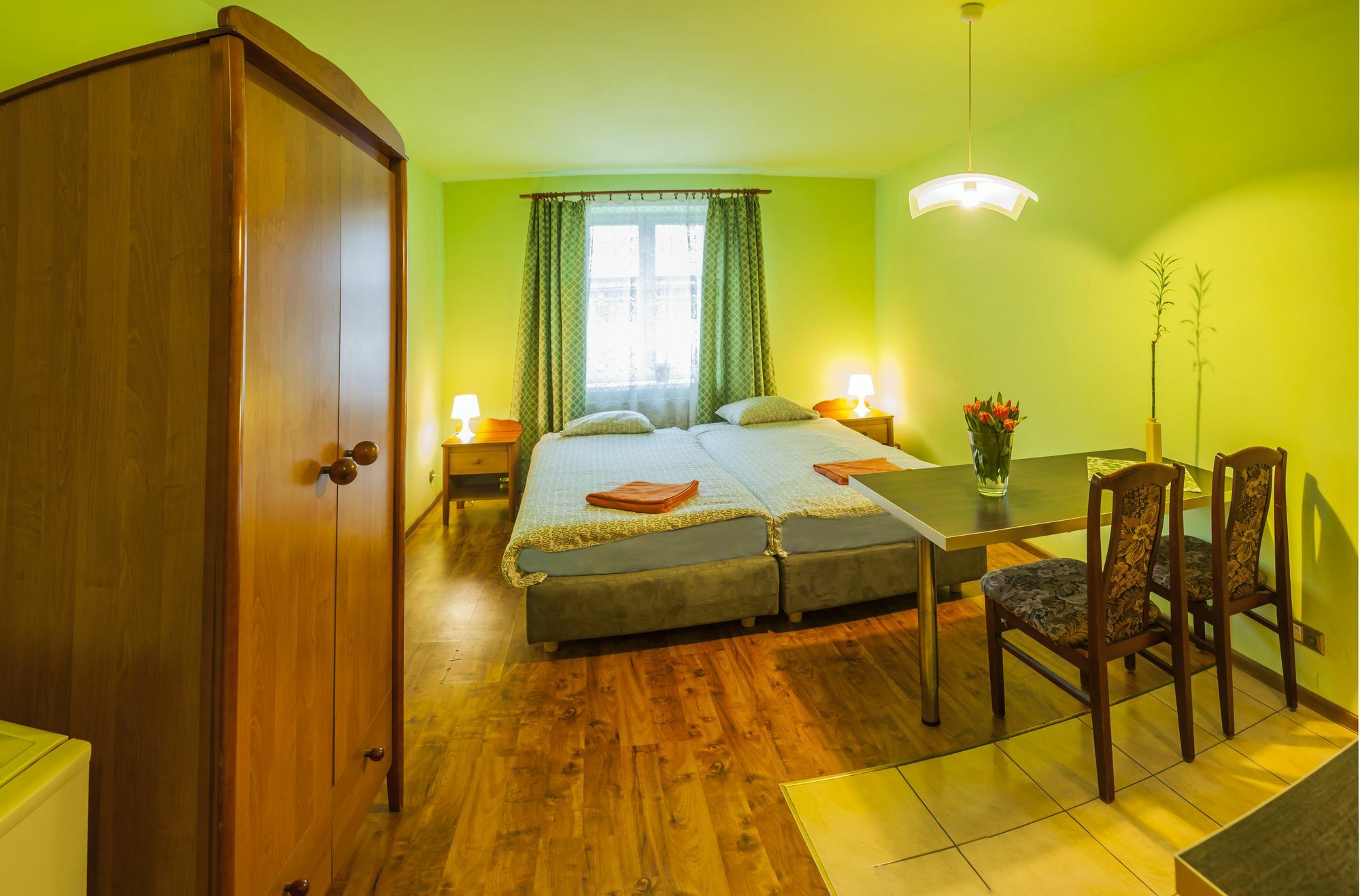 Flower Rooms Краків Екстер'єр фото