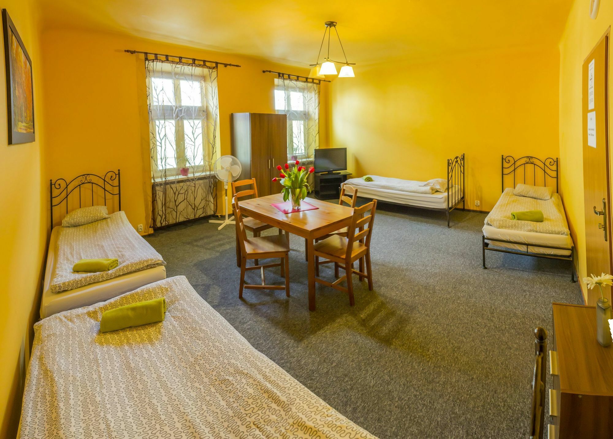 Flower Rooms Краків Екстер'єр фото
